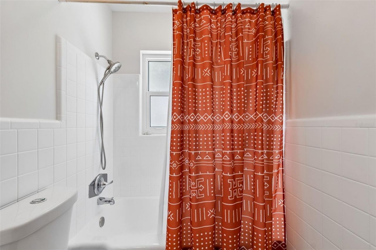 8270 30th Avenue N, Saint Petersburg, FL 33710 Photo