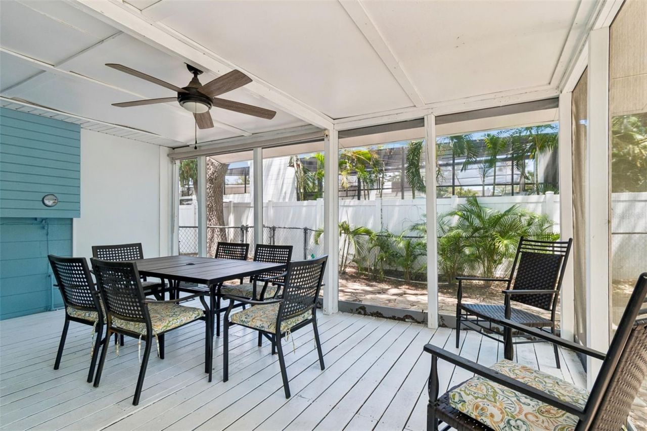 8270 30th Avenue N, Saint Petersburg, FL 33710 Photo