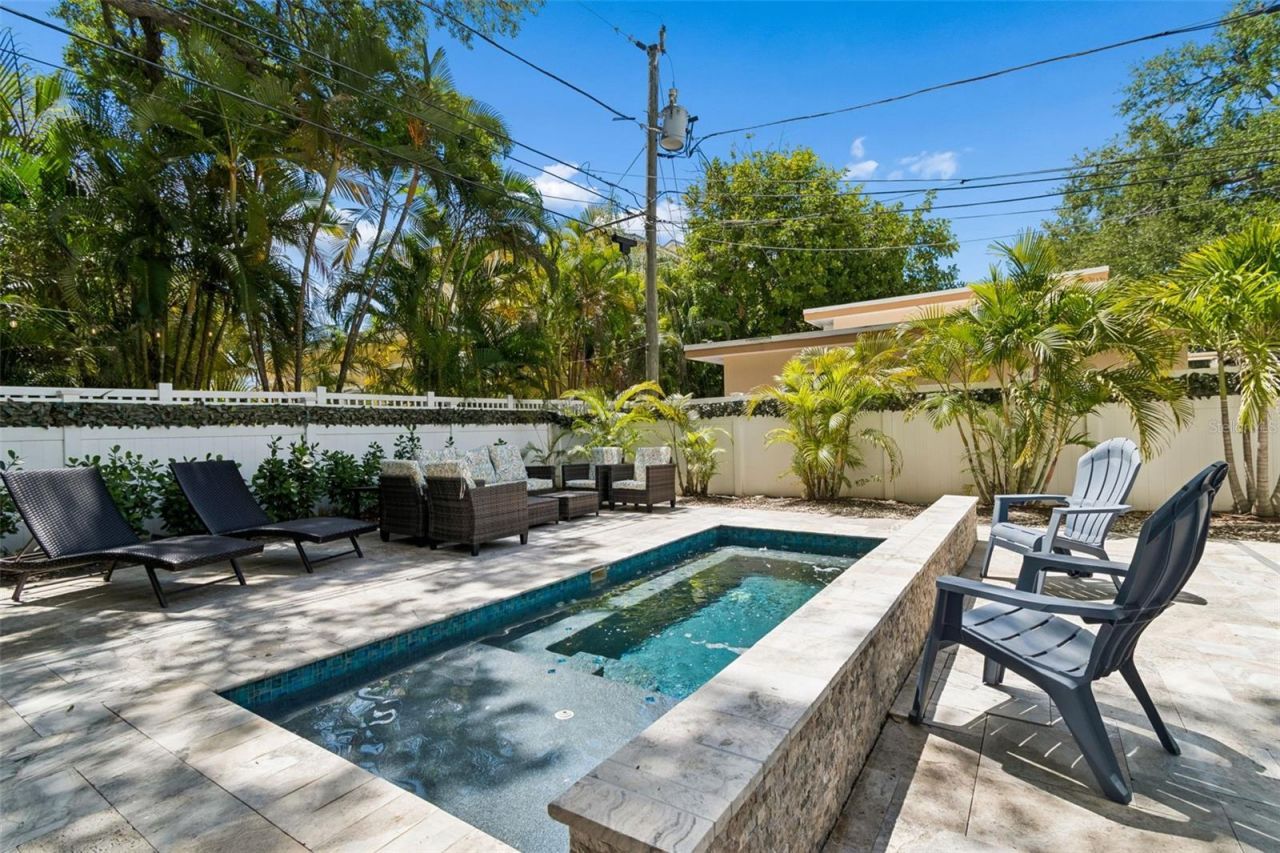 8270 30th Avenue N, Saint Petersburg, FL 33710 Photo