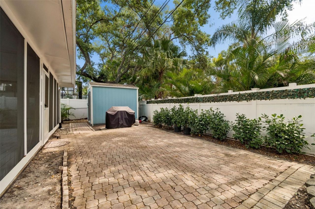 8270 30th Avenue N, Saint Petersburg, FL 33710 Photo