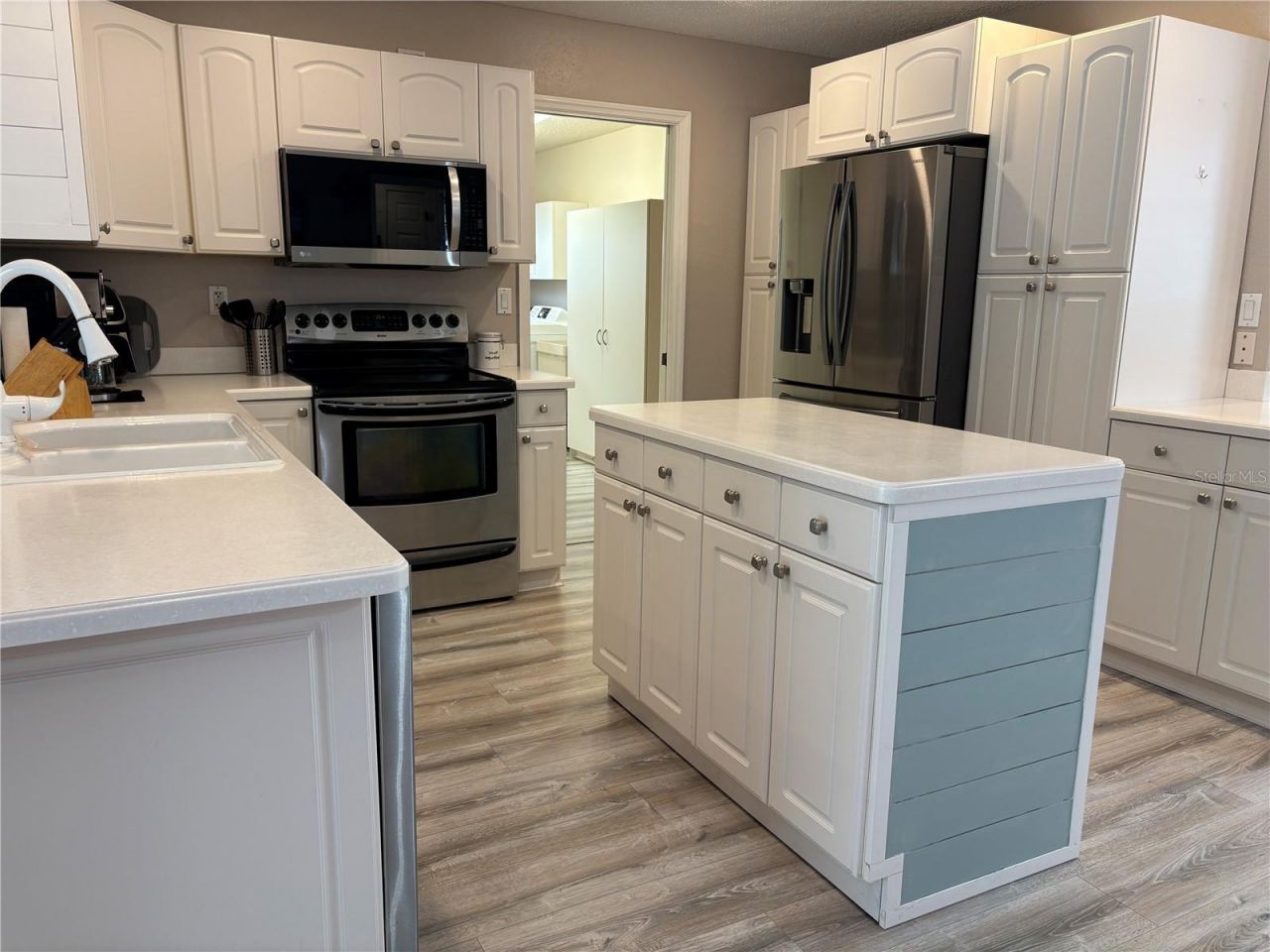 5875 Bay Pines Lakes Boulevard, Saint Petersburg, FL 33708 Photo