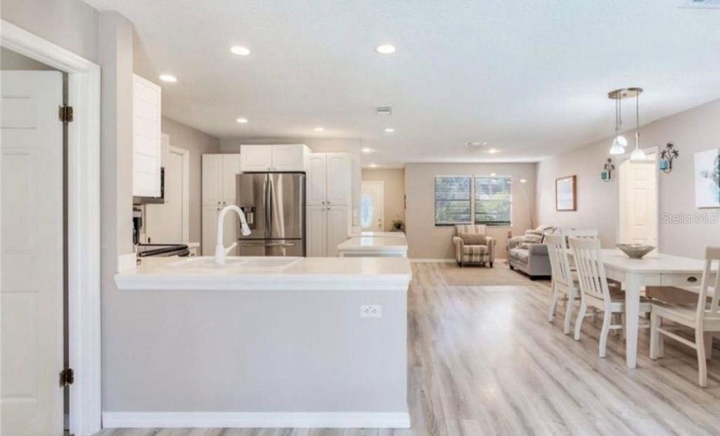 5875 Bay Pines Lakes Boulevard, Saint Petersburg, FL 33708 Photo