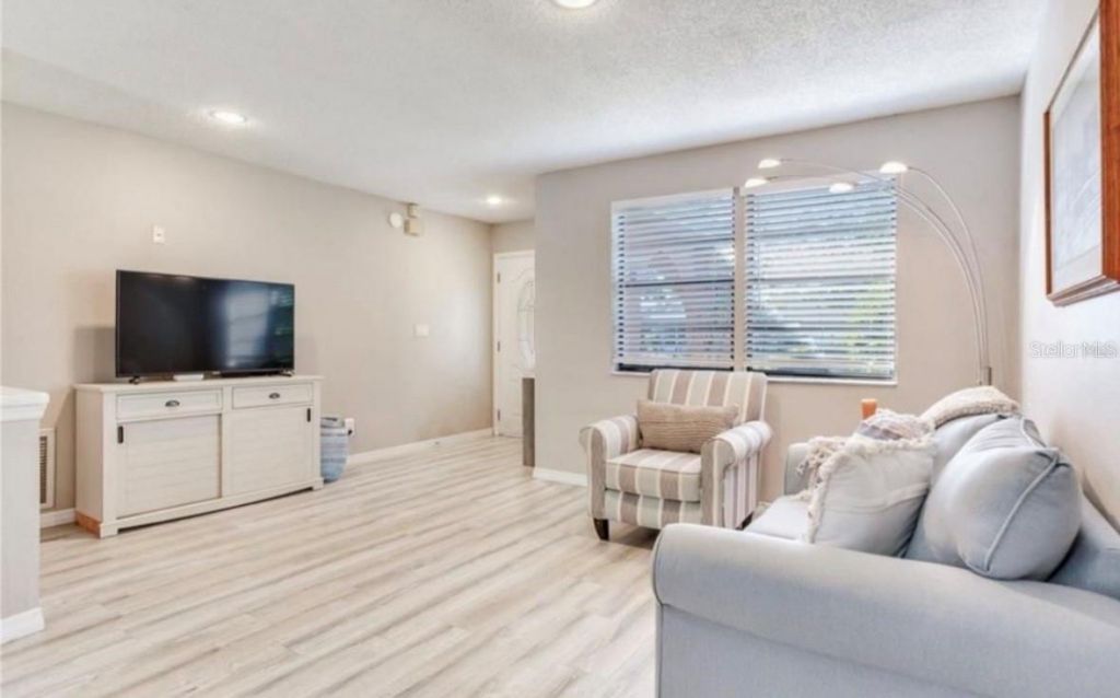 5875 Bay Pines Lakes Boulevard, Saint Petersburg, FL 33708 Photo