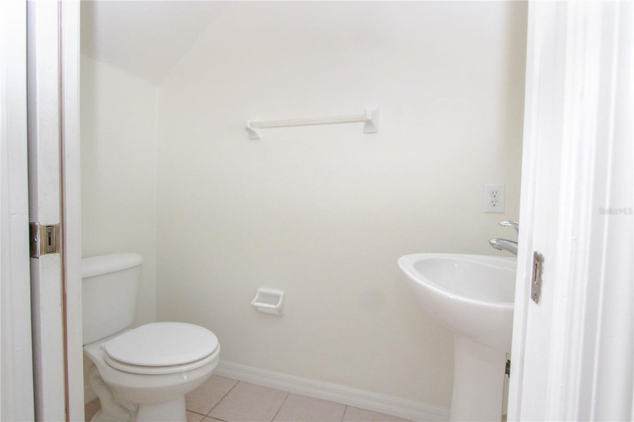 212 Golden Pond Court, Valrico, FL 33594 Photo