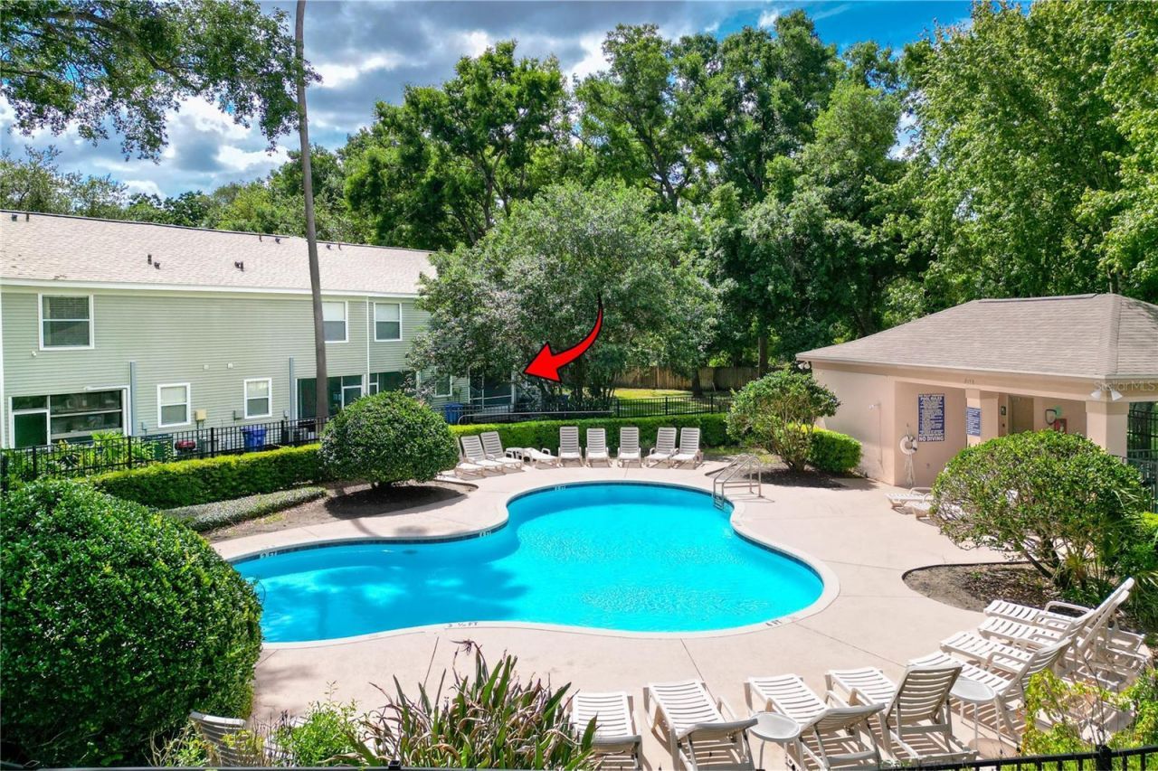 212 Golden Pond Court, Valrico, FL 33594 Photo