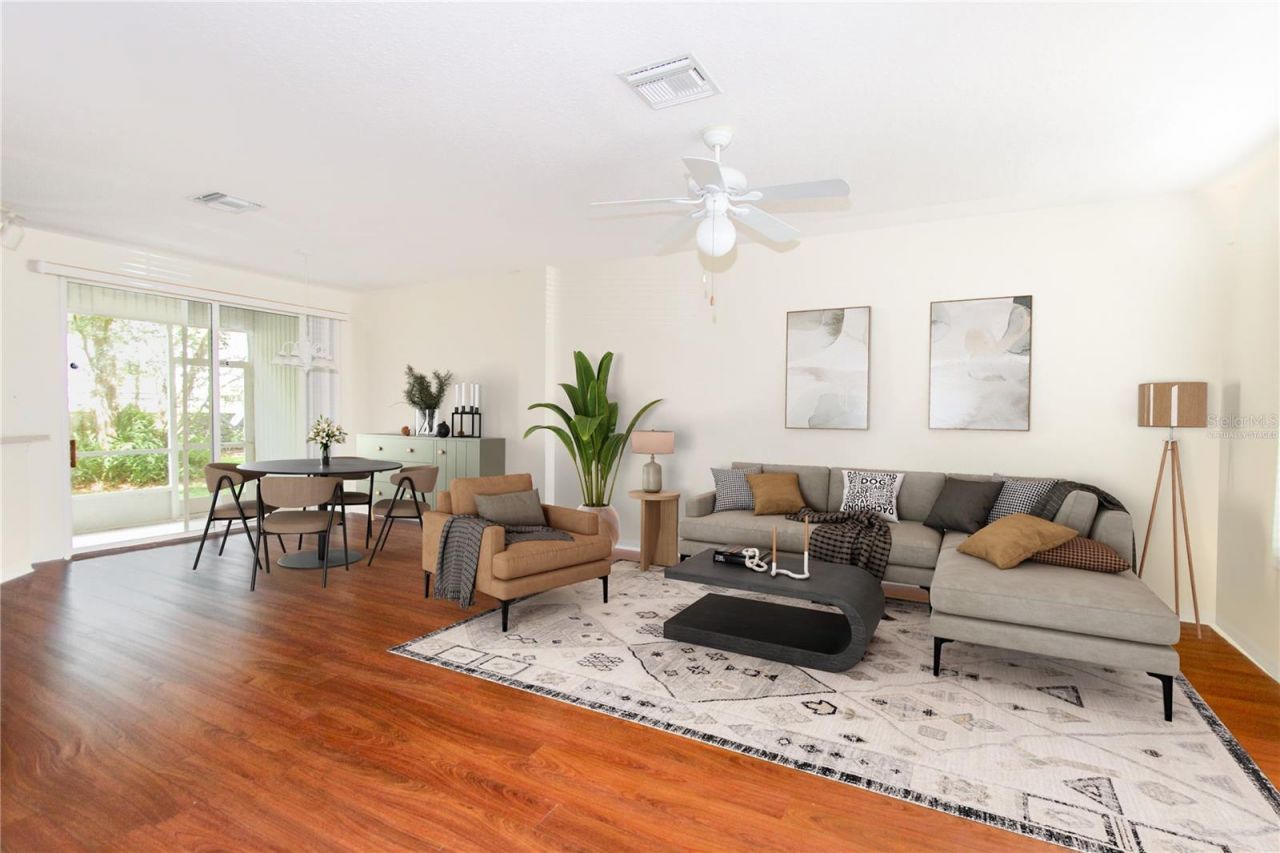 212 Golden Pond Court, Valrico, FL 33594 Photo