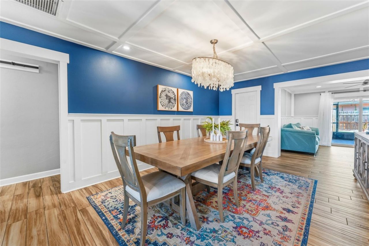 2875 66th Terrace S, Saint Petersburg, FL 33712 Photo