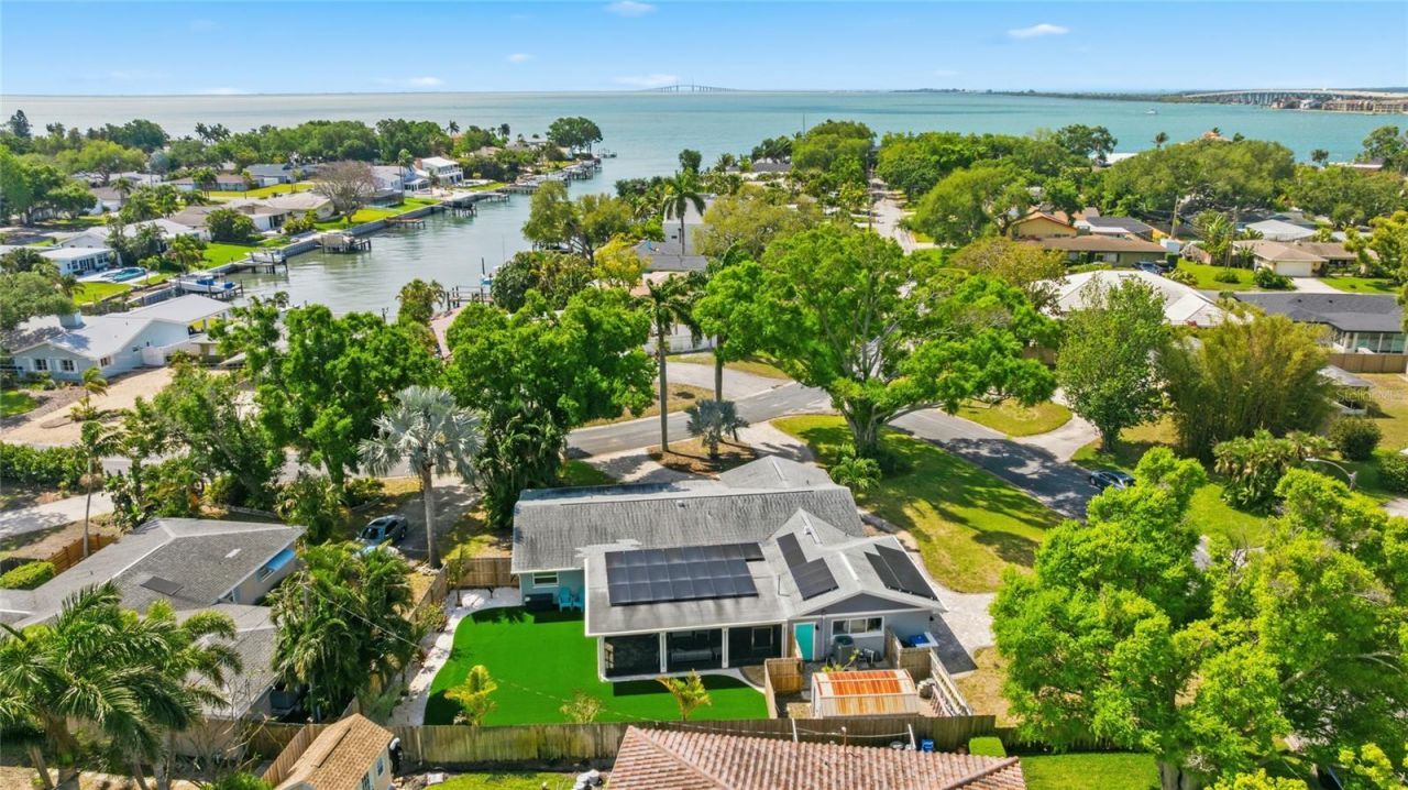 2875 66th Terrace S, Saint Petersburg, FL 33712 Photo