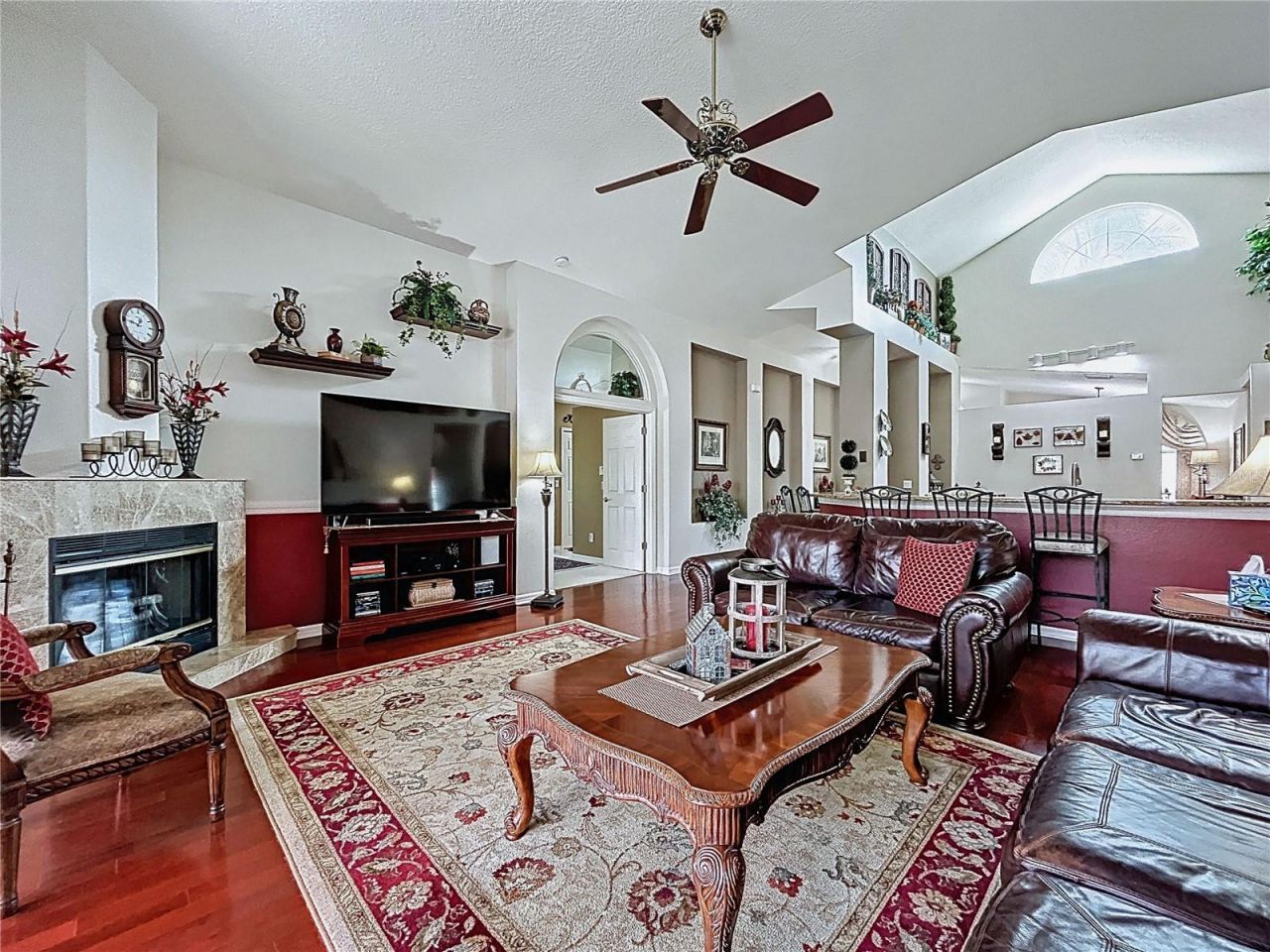 22707 Laureldale Drive , Lutz, FL 33549 Photo