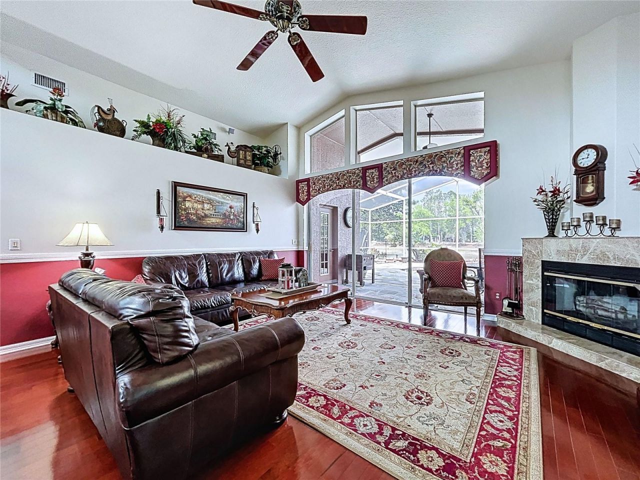 22707 Laureldale Drive , Lutz, FL 33549 Photo