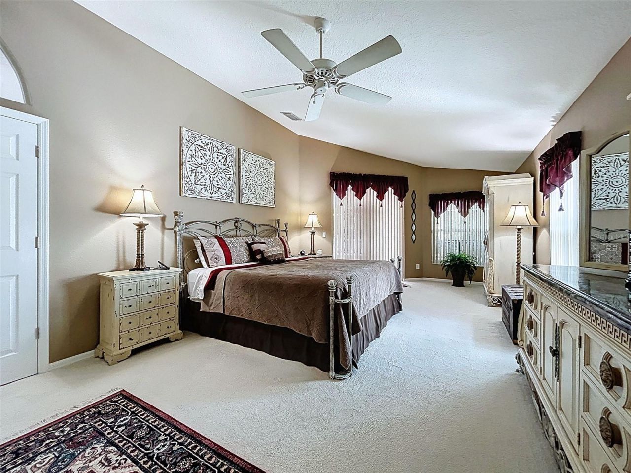 22707 Laureldale Drive , Lutz, FL 33549 Photo