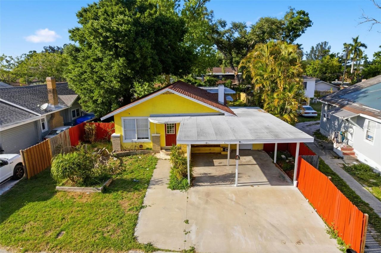 1110 27th Avenue W, Bradenton, FL 34205 Photo