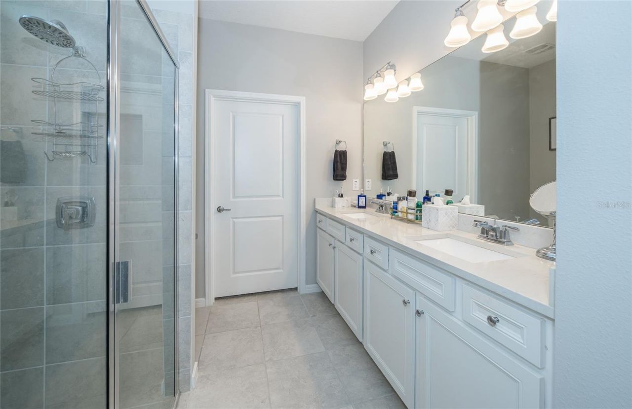 19437 Ship Wheel Way , Land O Lakes, FL 34638 Photo