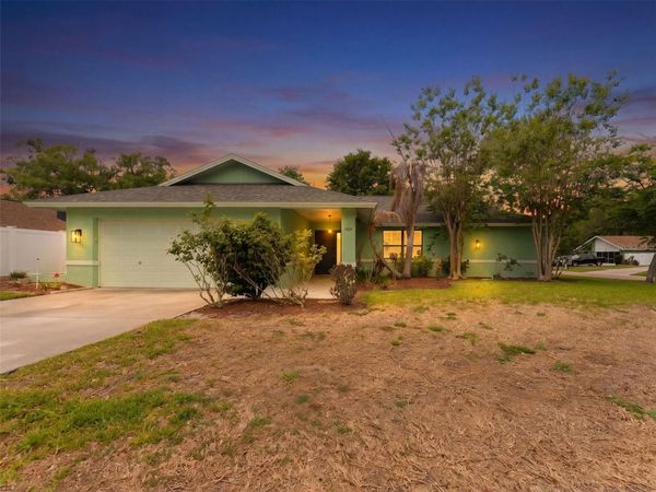 1424 OAKWOOD LANE , PLANT CITY, FL 33563