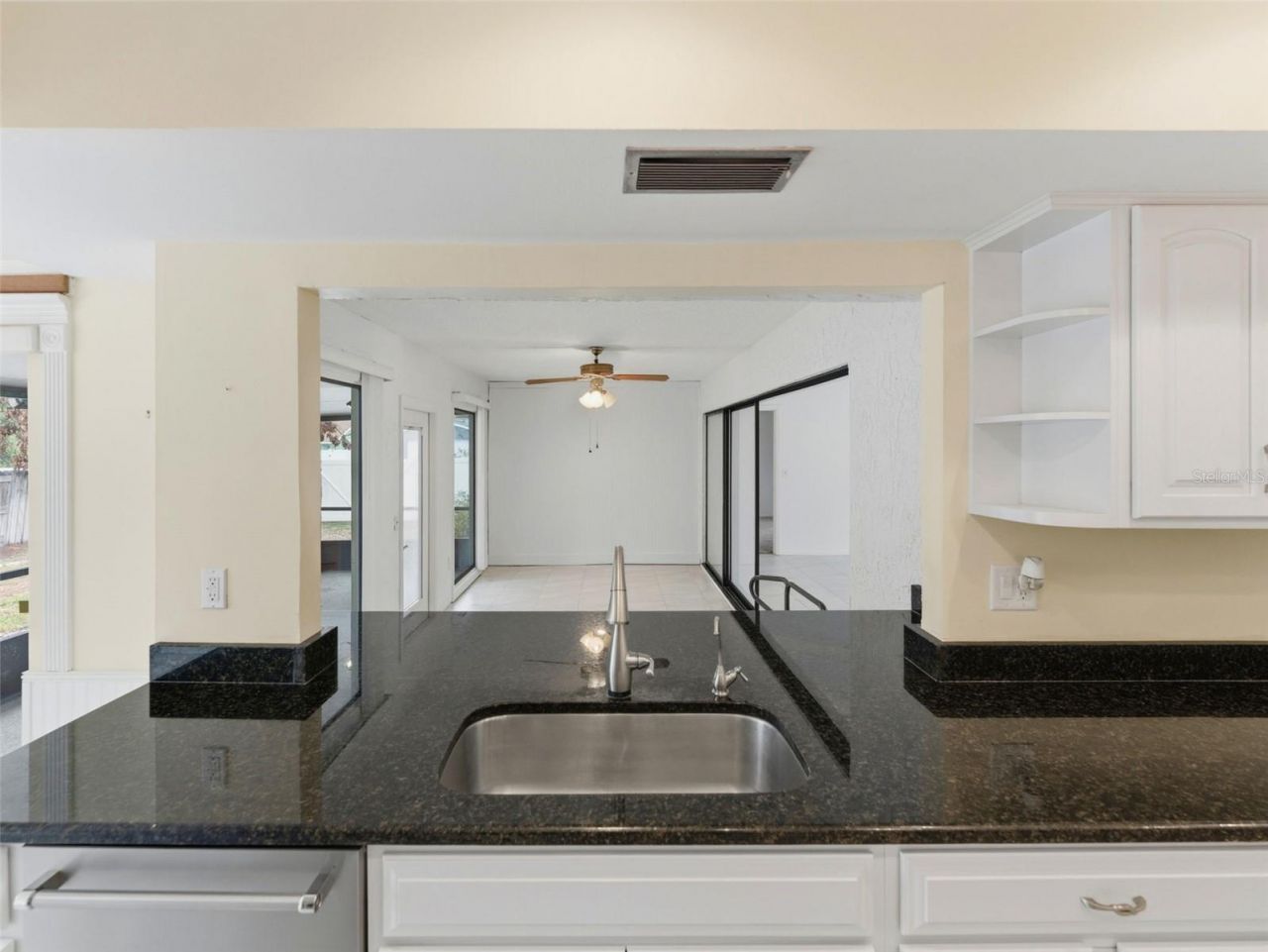 1424 Oakwood Lane, Plant City, FL 33563 Photo