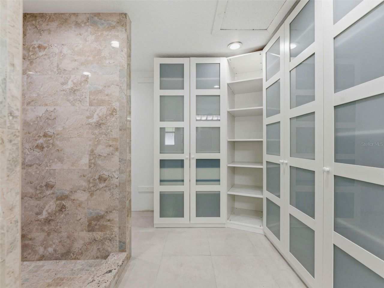 1424 Oakwood Lane, Plant City, FL 33563 Photo