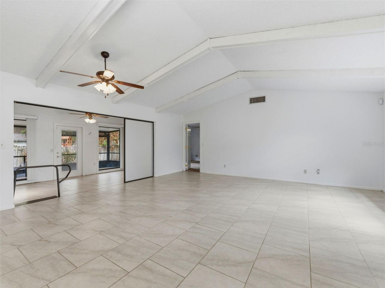 1424 Oakwood Lane, Plant City, FL 33563 Photo