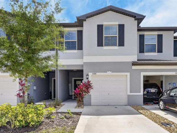 5084 FORUM BLVD , HOLIDAY, FL 34690