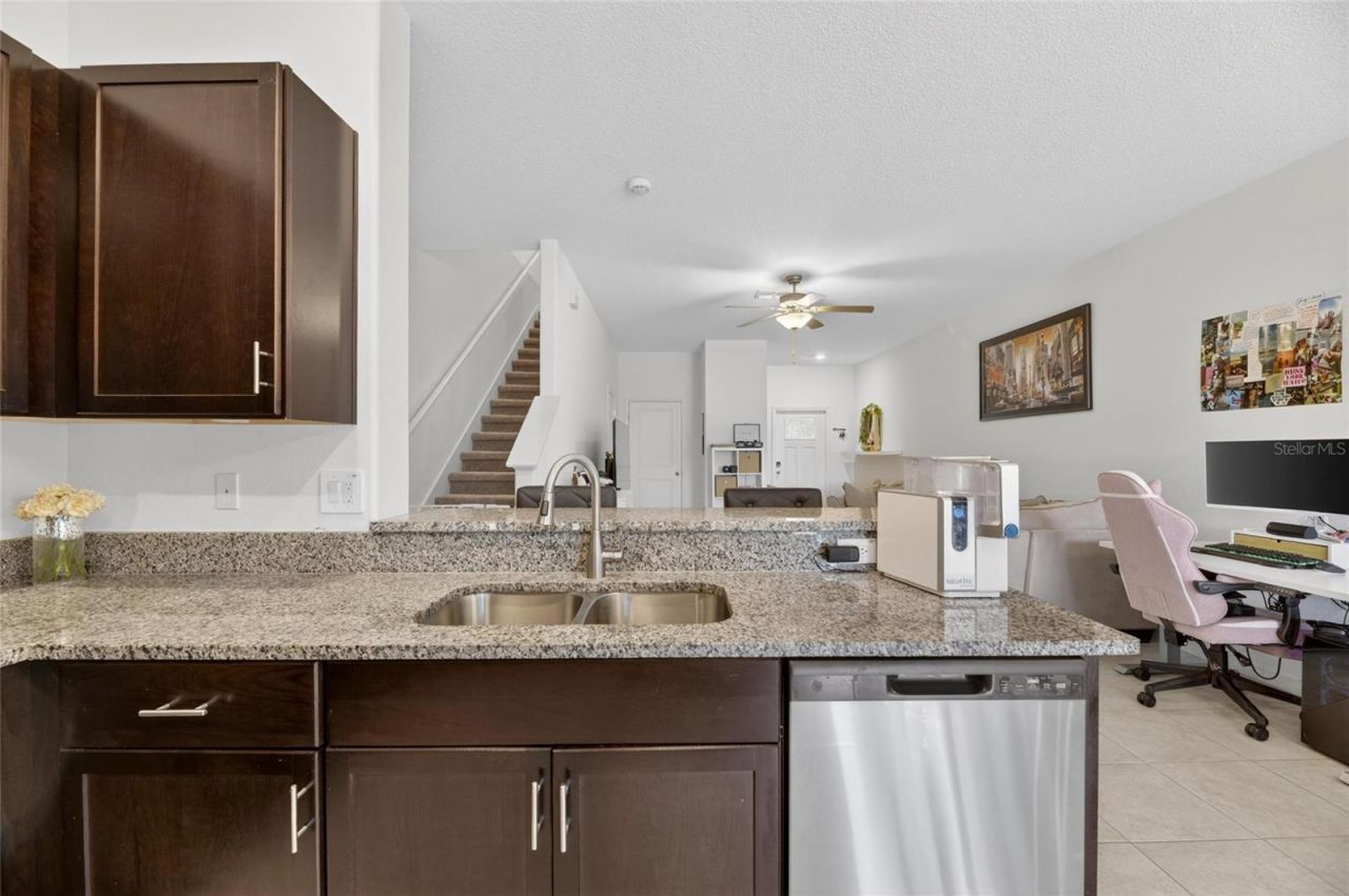 5084 Forum Blvd , Holiday, FL 34690 Photo