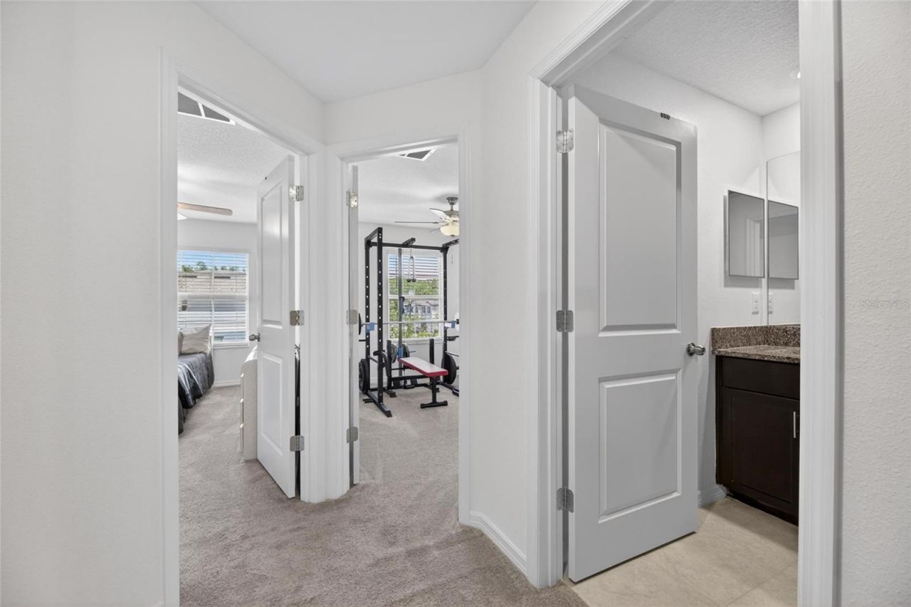 5084 Forum Blvd , Holiday, FL 34690 Photo