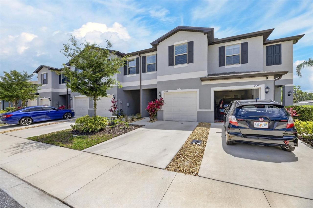 5084 Forum Blvd , Holiday, FL 34690 Photo