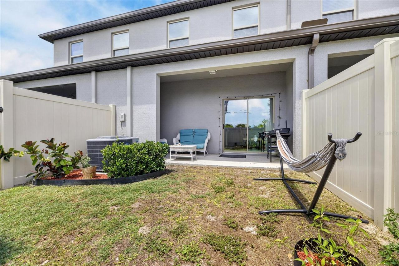 5084 Forum Blvd , Holiday, FL 34690 Photo