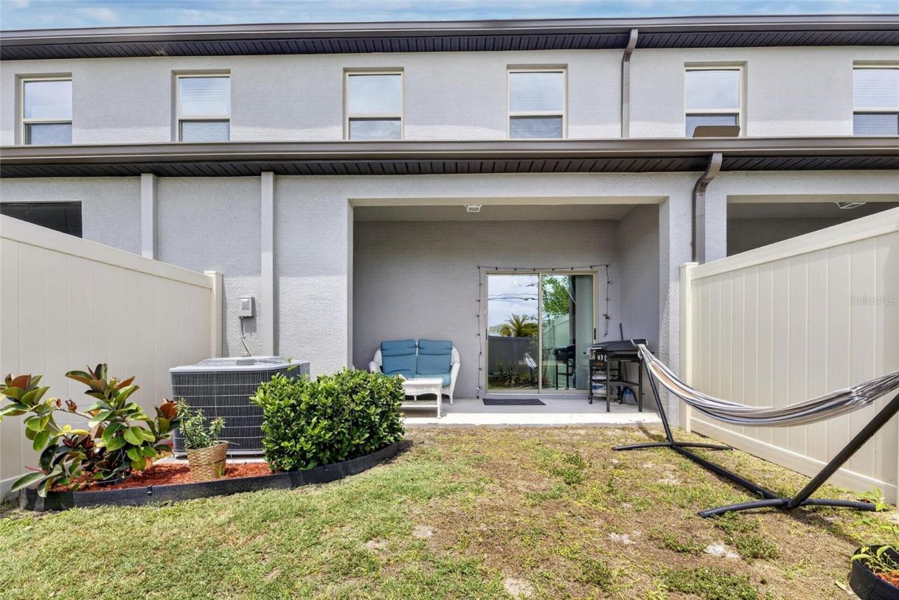 5084 Forum Blvd , Holiday, FL 34690 Photo