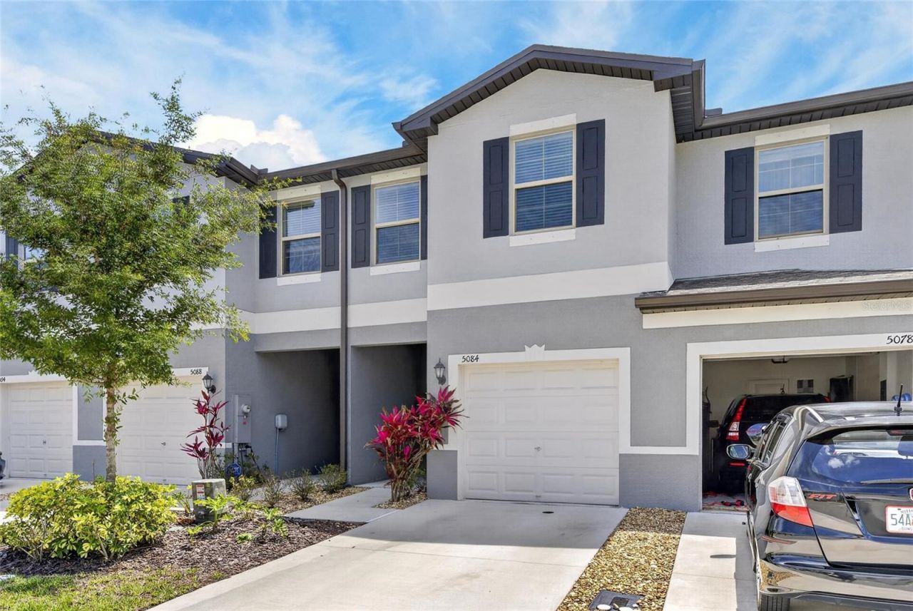 5084 Forum Blvd , Holiday, FL 34690 Photo