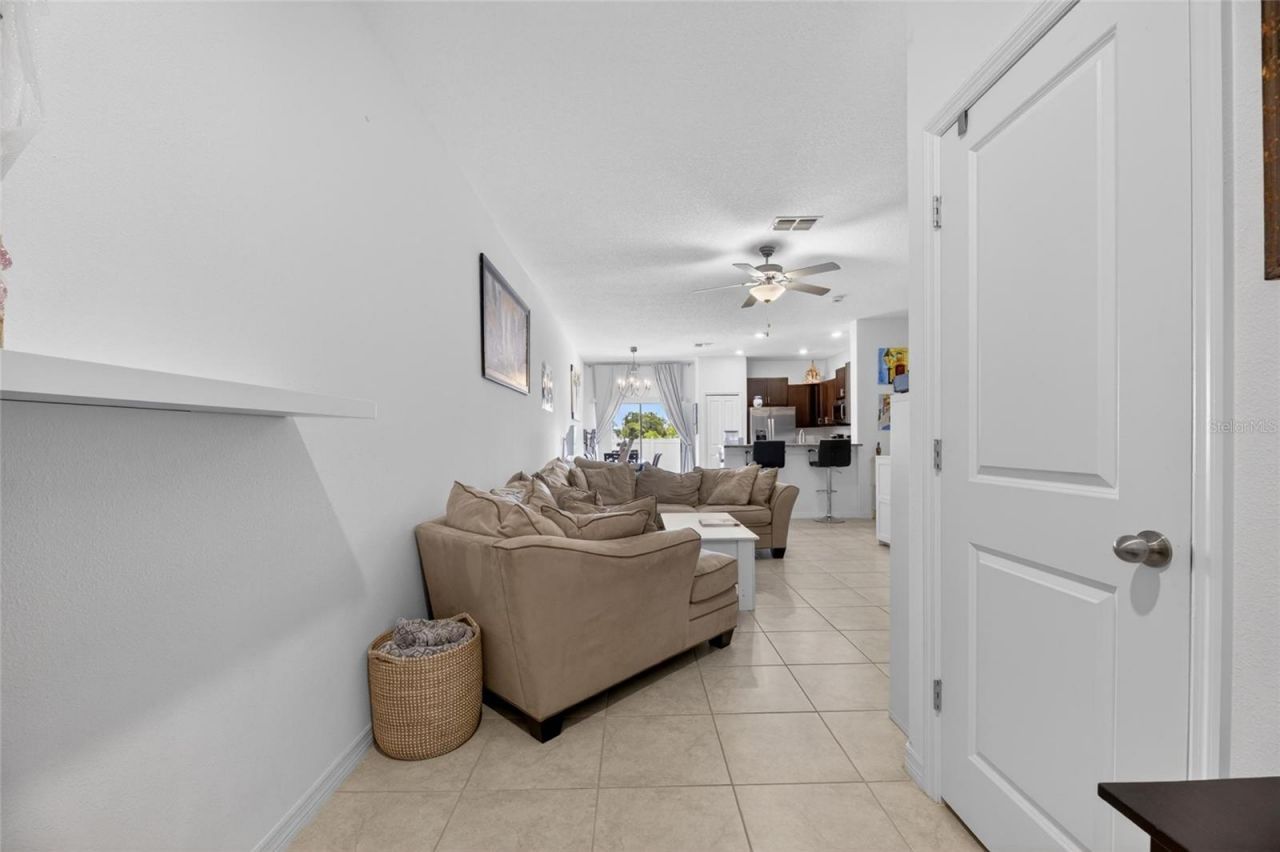 5084 Forum Blvd , Holiday, FL 34690 Photo