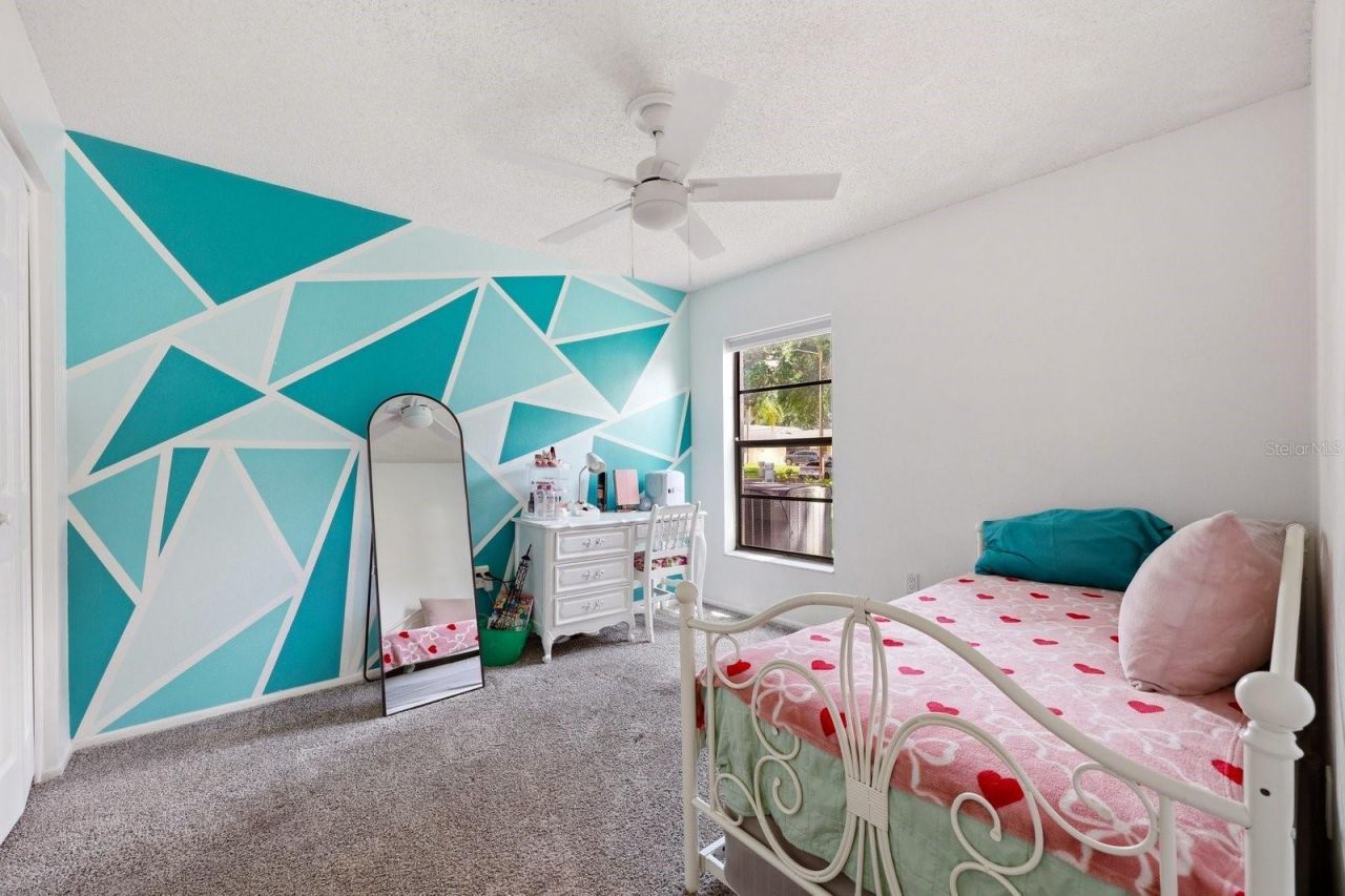 221 Arbor Drive W, Palm Harbor, FL 34683 Photo