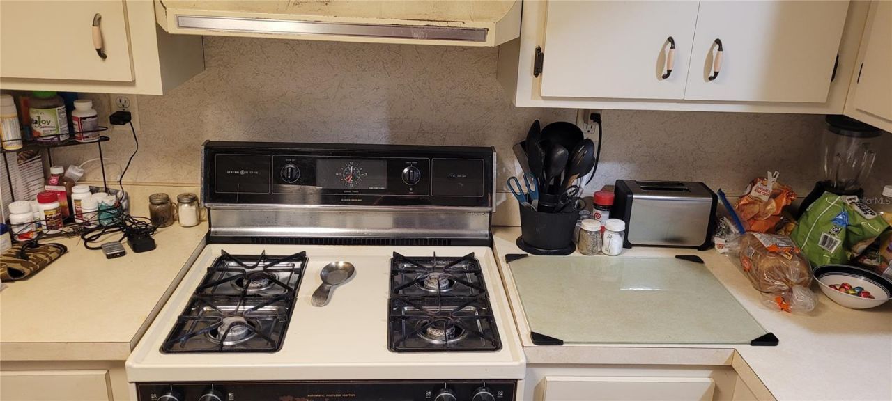 1913 Melody Drive, Holiday, FL 34691 Photo