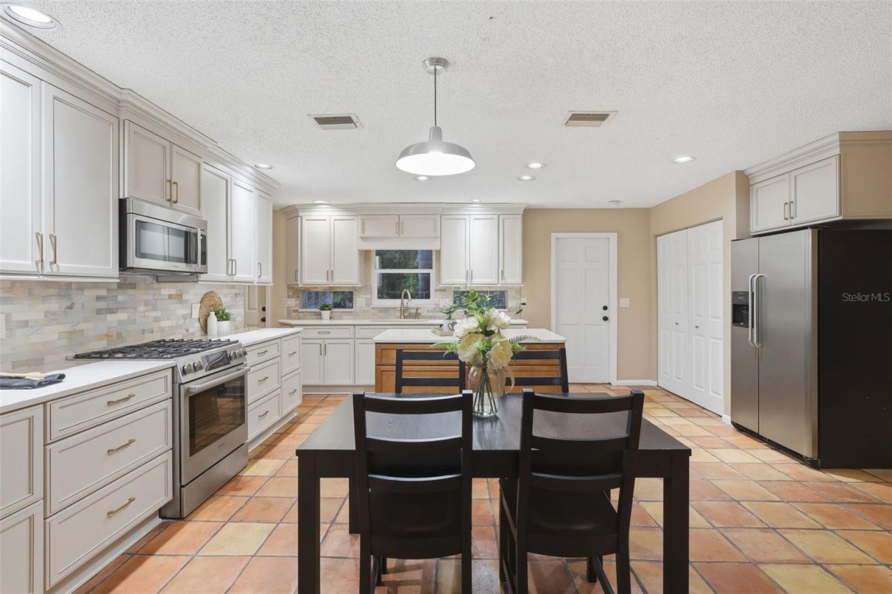 1650 E University Avenue , Orange City, FL 32763 Photo