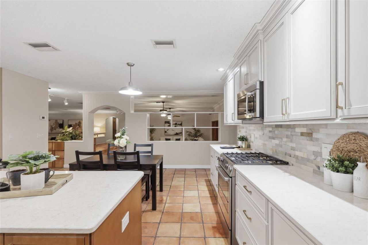 1650 E University Avenue , Orange City, FL 32763 Photo