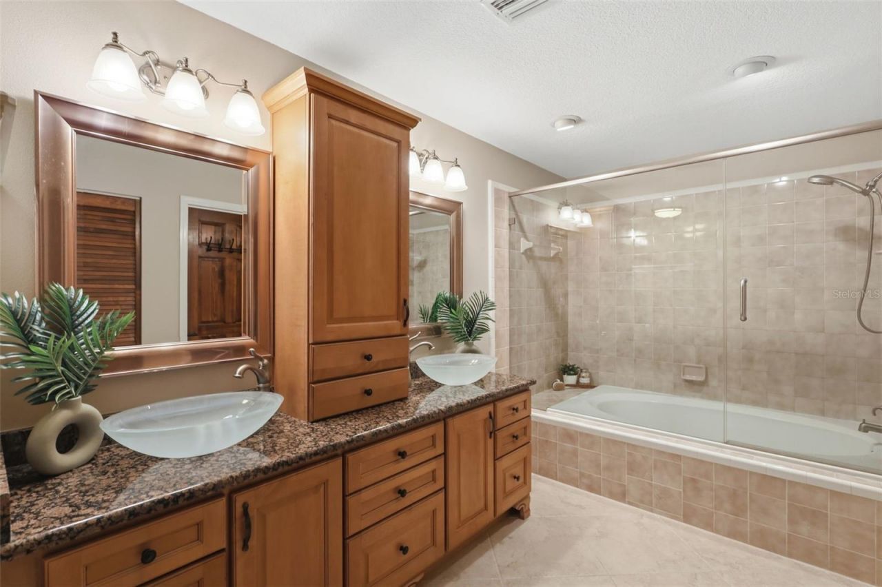 1650 E University Avenue , Orange City, FL 32763 Photo