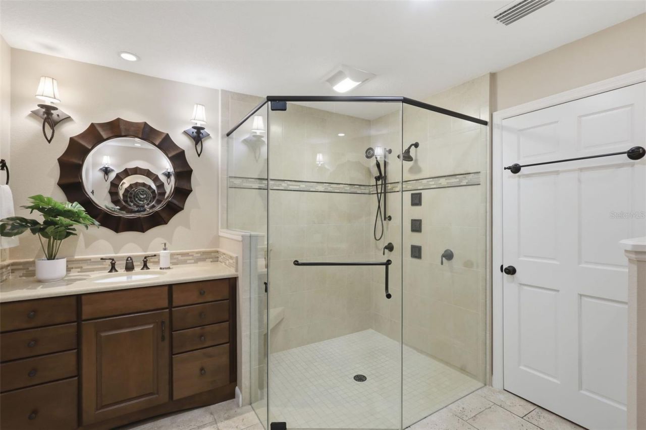 1650 E University Avenue , Orange City, FL 32763 Photo