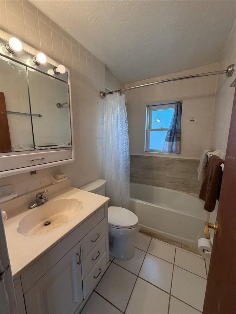 4102 74th Street N, Saint Petersburg, FL 33709 Photo