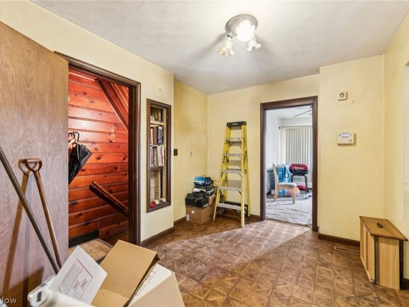 2726 Beck Street SE, Warren, OH 44484 Photo 11