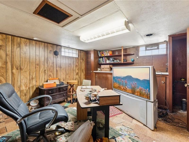 2726 Beck Street SE, Warren, OH 44484 Photo 25