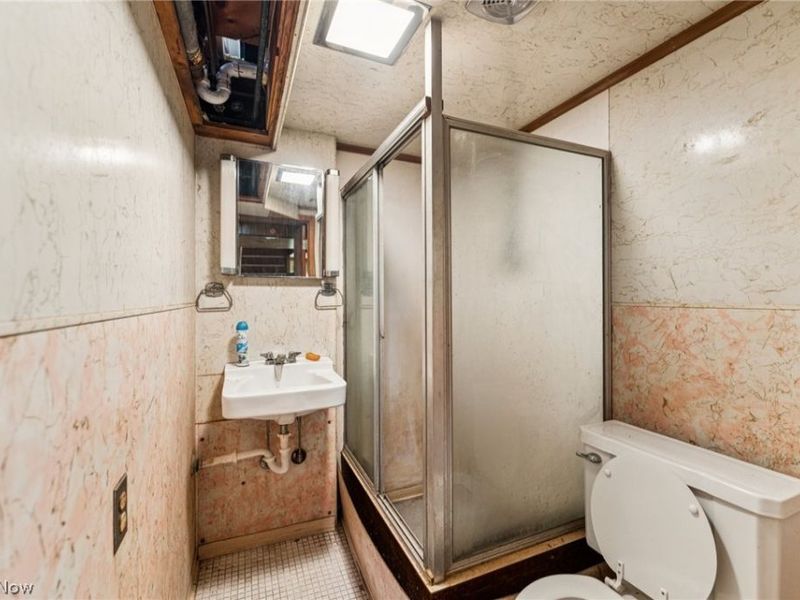 2726 Beck Street SE, Warren, OH 44484 Photo 32