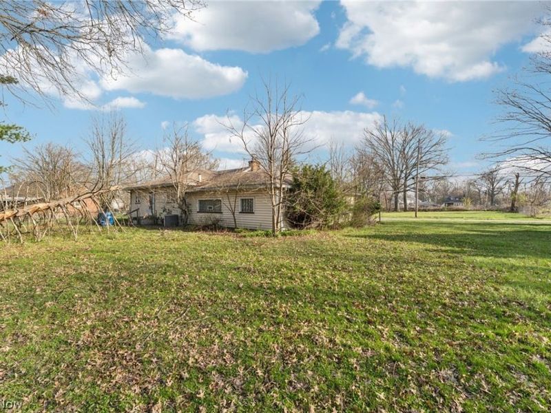 2726 Beck Street SE, Warren, OH 44484 Photo 42