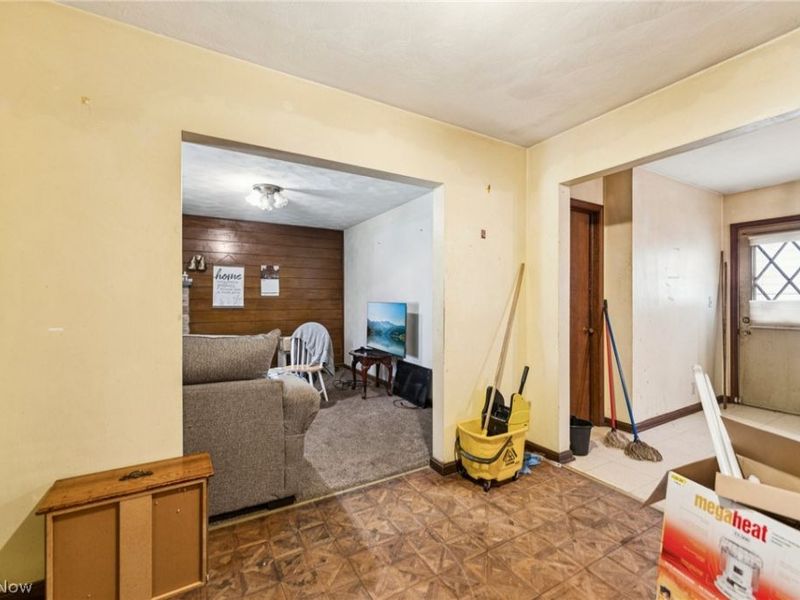 2726 Beck Street SE, Warren, OH 44484 Photo 9