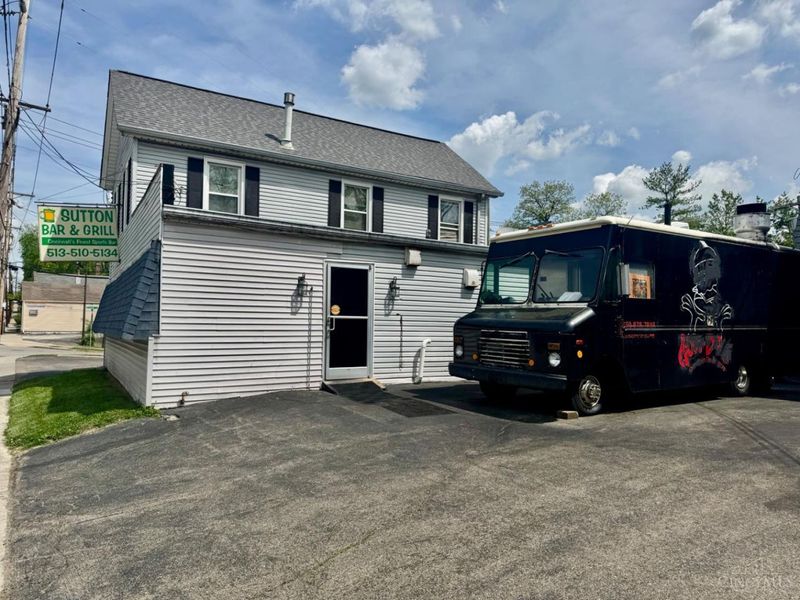 1834 Sutton Avenue, Cincinnati, OH 45230 Photo 3