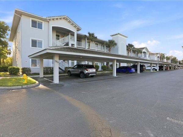 7819 Regal Heron CIR , Unit 8, NAPLES, FL 34104