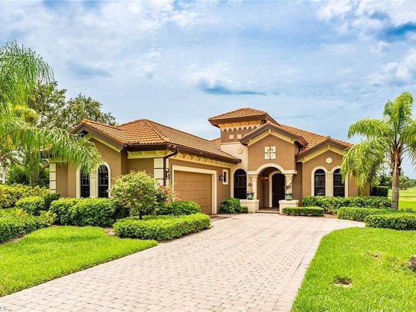 7771 Cottesmore DR, NAPLES, FL 34113