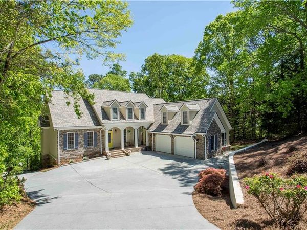 31 Rocky Circle NE, White, GA 30184