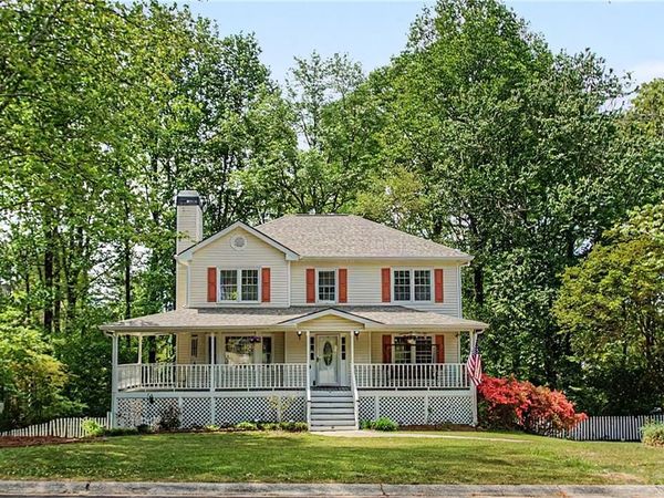 730 Winnbrook Drive, Dacula, GA 30019