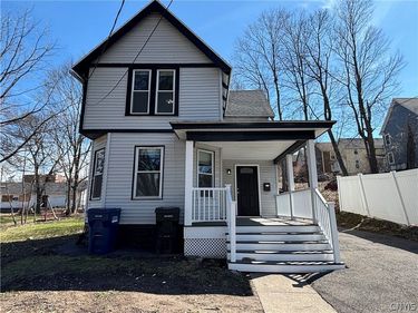 109 Westcott Street , Syracuse, NY 13210