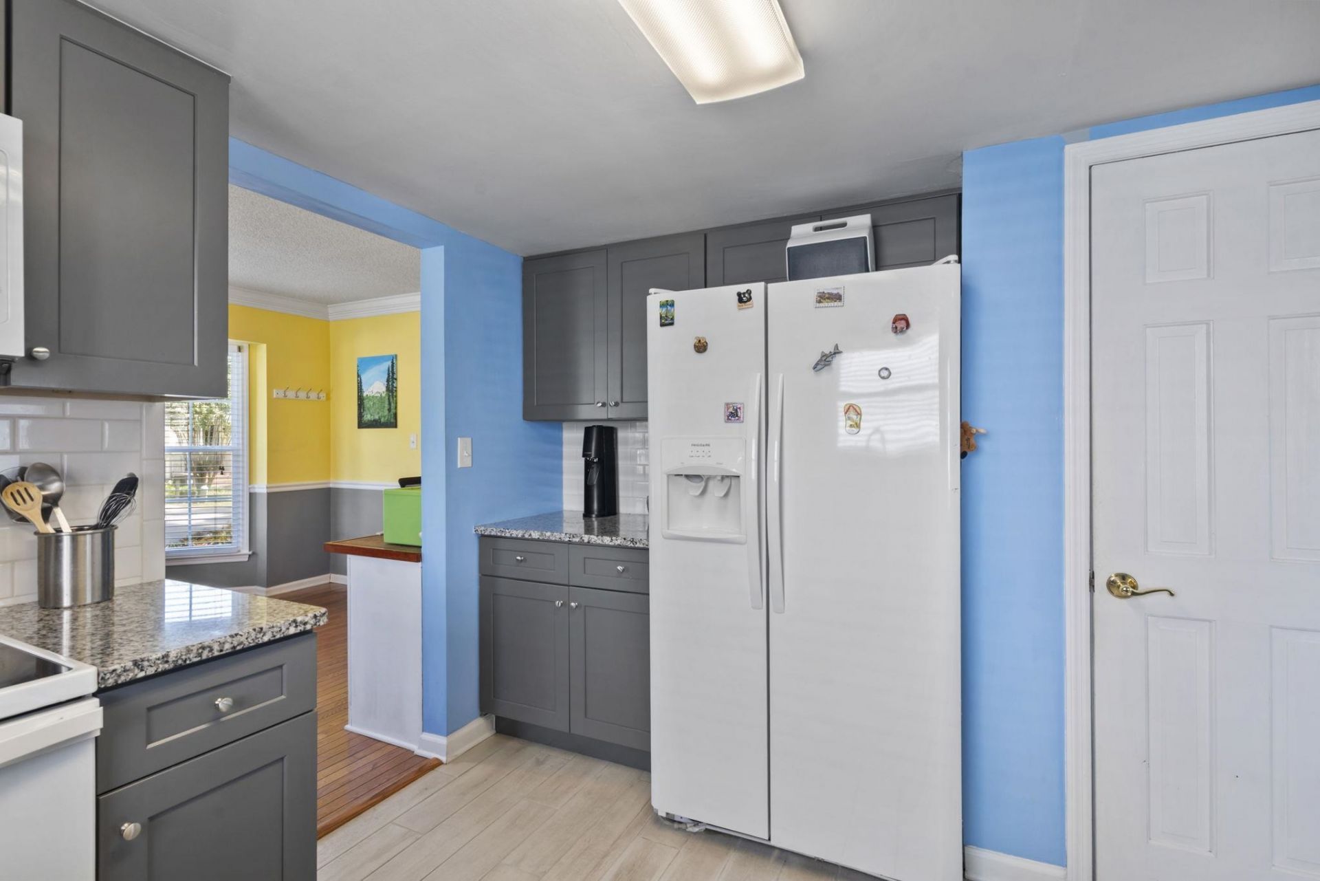 1557 Victoria Ln.  Photo 11