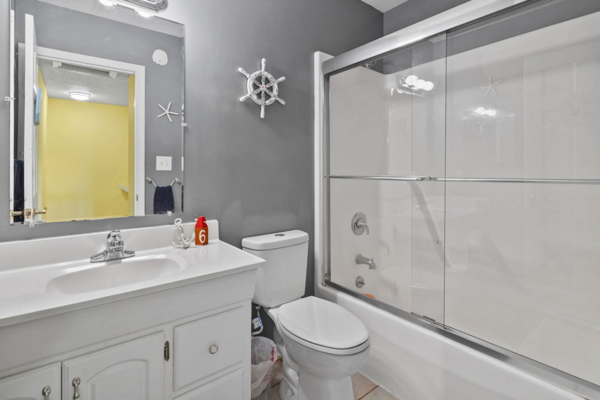 1557 Victoria Ln.  Photo 21