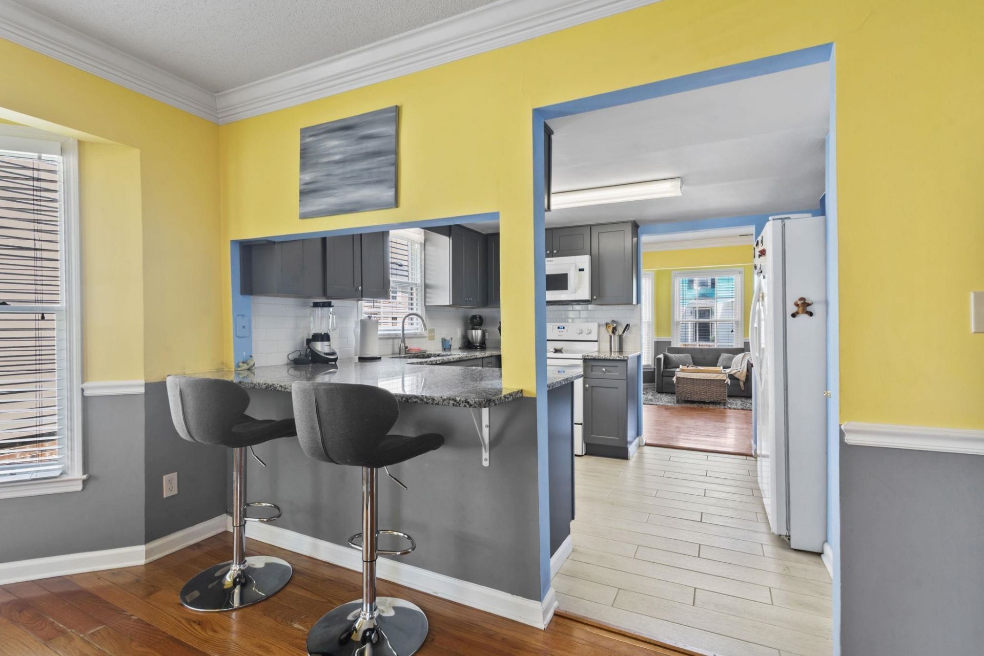 1557 Victoria Ln.  Photo 9